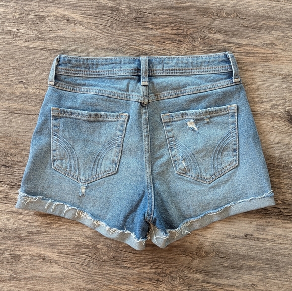 Hollister - Distressed Denim High-rise Boyfriend Shorts Blue Sz 3 (26) - Picture 2 of 12